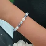 Elasticated Pearl Bracelet - Image 4