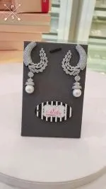 Regal Culture Earrings - Image 3