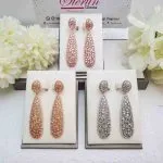 Long drop Prong Earrings