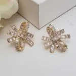 Prong Bow Earrings - Image 3