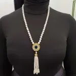 Prong pearl Necklace