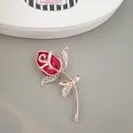 Rosegold Bud Brooch - Image 3