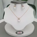 2Piece Pearl Cap Set