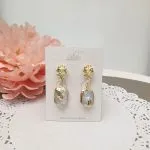 Gold Pearl Earring