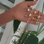 Elegant Tudor Necklace