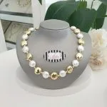 Shell Flat Necklace - Image 2