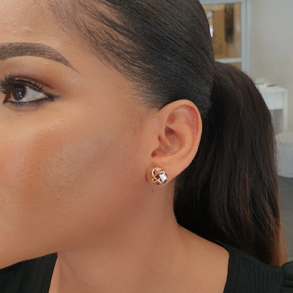 Elegant Stud Earring