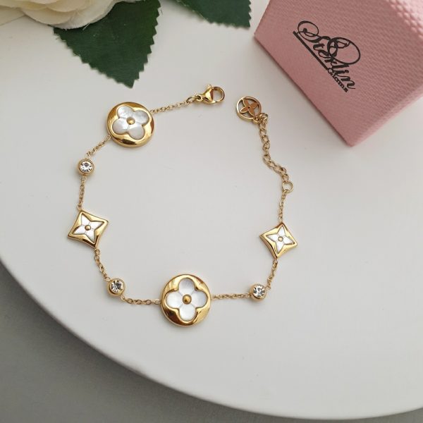 Gold LV Petal Bracelet