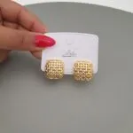 Cube Basket Stud
