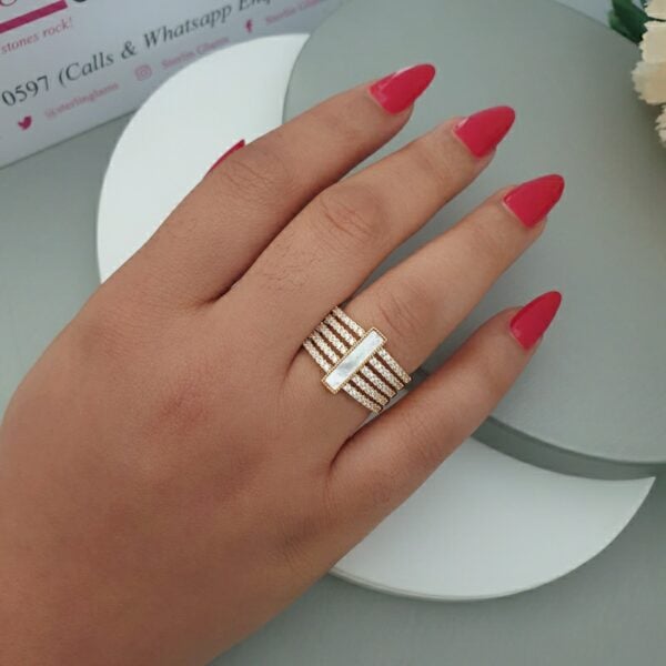 Phobe Stone Ring