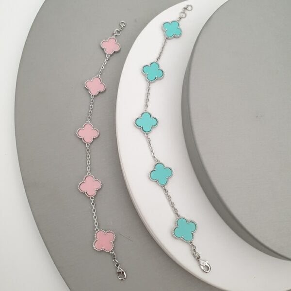 SilverTone Quatrefoil Bracelet